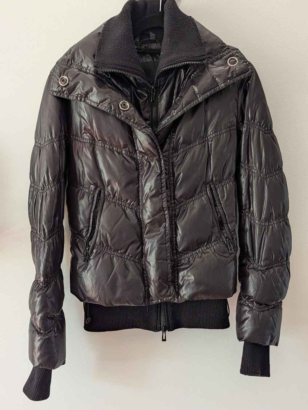RUDSAK Black Quilted Glossy Puffer Jacket Size XS Like New Fox Fur